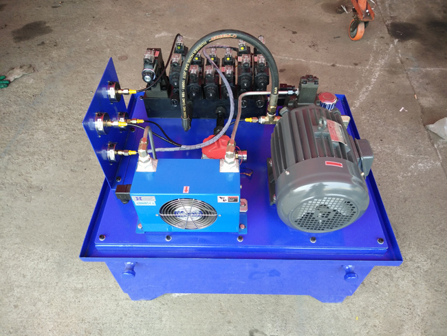 硫化機液壓系統(tong)