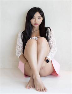 女人裸体让男人吃奶视频